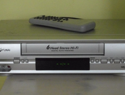 В Японии с конвейера сойдёт последний кассетный видеомагнитофон