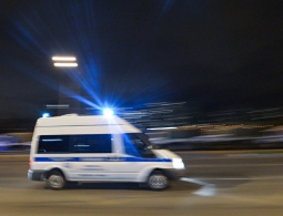 На севере Москвы неизвестный застрелил двух человек на парковке