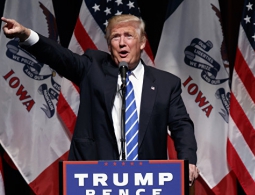 Трамп обрушился на Клинтон с резкой критикой сразу после ее речи