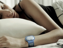 Ava — «умный» браслет для тех, кто хочет забеременеть