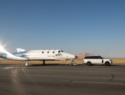 Virgin Galactic получила лицензию оператора космических перевозок
