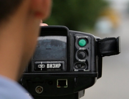 Полиции запретили фиксировать нарушения ПДД с помощью мобильных средств