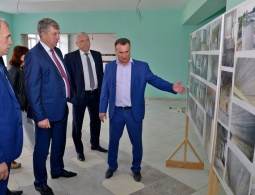 Брянского губернатора Богомаза похвалили за новые школы