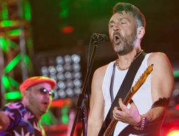 Организатора концерта группы "Ленинград" оштрафовали за мат со сцены