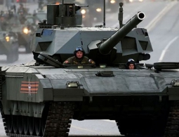 Российская военная техника станет неуязвимой для электромагнитного оружия