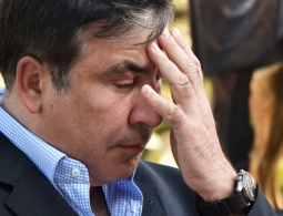 Саакашвили признал, что Украина поставляла Грузии оружие в 2008 году