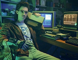 Специалисты из Red Baloon Security взломали монитор