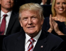 Трамп в случае избрания запретит чиновникам принимать оплату за выступления