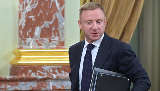 Путин принял отставку министра образования Ливанова