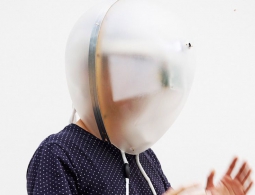 Создан шлем, который позволит вам ощутить все «прелести» старческого маразма