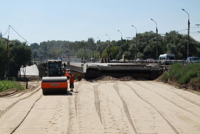 Строители Первомайского моста наткнулись на мину