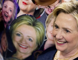 FT объяснила, зачем Клинтон рисует Трампа "марионеткой Кремля"