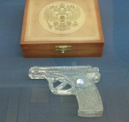 Театральные кинопремии. Сувениры и подарки | выставка