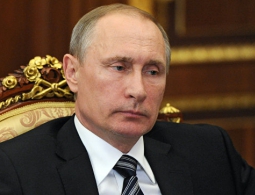 Путин поддержал идею ввести приоритет выплат по зарплате перед налогами