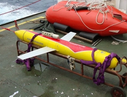 Китай испытал нового подводного робота, способного достигать глубины 5,7 км