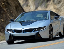 BMW ОТКАЖЕТСЯ ОТ БЕНЗИНОВЫХ ДВИГАТЕЛЕЙ