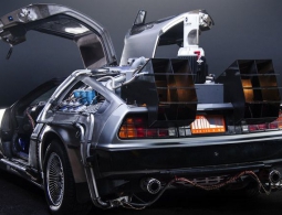 Полиция задержала водителя DeLorean, разогнавшегося до 89 миль в час