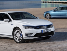 Автомобили Volkswagen научатся самостоятельно перестраиваться