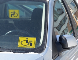 В Госдуме выступили против отмены транспортного налога для инвалидов