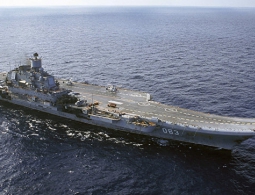 Авианосная группа кораблей Северного флота начала поход в Средиземное море