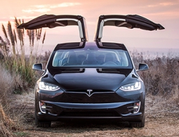 Tesla начнет сотрудничать с Panasonic в производстве солнечных батарей