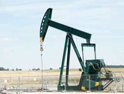 МВФ прогнозирует, что цены на нефть не превысят $60 за баррель до 2021 года