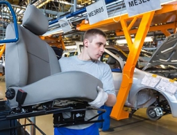 Российский автопром посоветовали пустить по корейскому пути