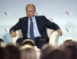 Путин назвал "удивительными идиотами" организаторов энергоблокады Крыма