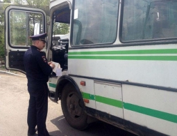 За неделю в Брянске автоинспекторы завели на водителей автобусов почти 50 протоколов
