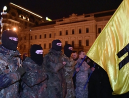 Девушка одного из задержанных лидеров группировки "Азов" дала показания