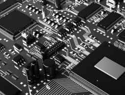 Китай начал производить собственные компьютерные чипы