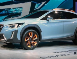 Subaru анонсировала продажи нового XV в России