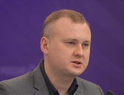 Мнение: политические элиты Европы поразил "вирус виртуальности"
