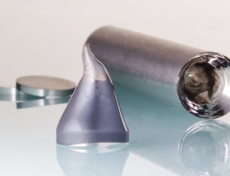 NASA планирует использовать аморфные металлы при создании роботов