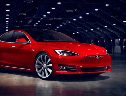 Tesla выплатит компенсации клиентам из-за недостаточной мощности Model S
