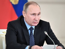 Путин пригласил детей высланных российских дипломатов на елку в Кремль