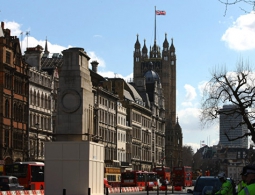 СМИ: Тереза Мэй может упразднить палату лордов в случае препятствия Brexit