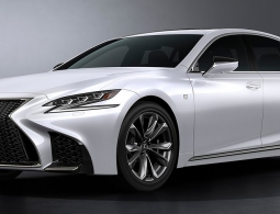 Lexus представил новый спортивный седан