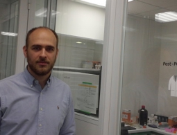 Ученый: когда люди заболевают, они сразу забывают про "вред" генов