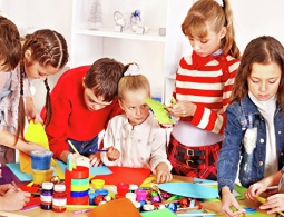 Медведев рассказал о возможном изменении статуса педагогов допообразования