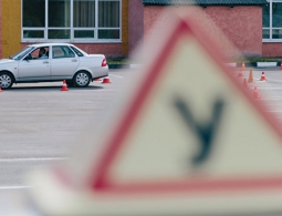 Новые требования: экзаменаторов ГИБДД обязали уметь гасить конфликты