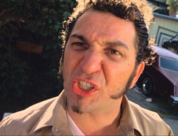 Психологи: Использование нецензурной брани делает вас сильнее