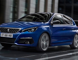 Компания Peugeot представила обновленный хэтчбек 308