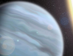 Астрономы обнаружили гигантскую планету из «пенопласта»