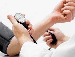 Почти половина россиян страдают от повышенного артериального давления