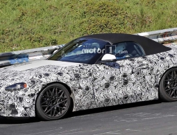 Базовую версию преемника BMW Z4 заметили на тестах