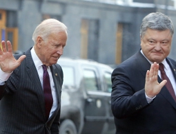 Байден сравнил путь Украины к демократии с полетом на Луну