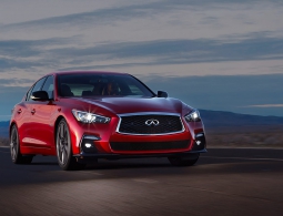 Компания Infiniti начала серийное производство обновленного Q50