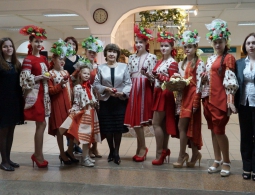 В Брянске открылся институт благородных девиц