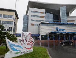 Ученые ДВФУ создают новую быструю и энергонезависимую электронную память